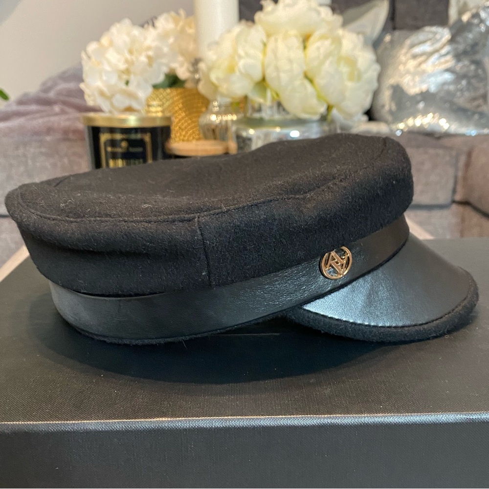 Hat - Picture 2 of 3